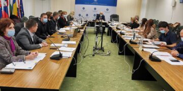 Presedintele Consiliului Judetean Dambovita a susținut în fața Comisiei Tehnico-Economice a Ministerului Dezvoltării  construirea unui stadion nou în Târgoviște.