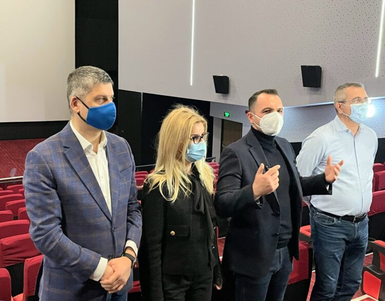 Au mai rămas numai 3 zile până când, după o pauză de peste 15 ani, vom vedea din nou filme la Cinematograful ”Independența”!