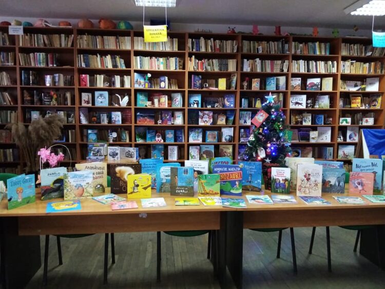 Primăria Orașului Titu continuă să investească în educație și a achiziționat, și în acest an, noi cărți pentru iubitorii de lectură, copii și adulți.