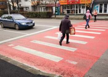 Am declarat „război” trecerilor abrupte dintre trotuar și carosabil, în scopul accesibilizării spațiului public