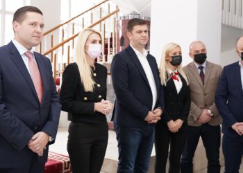 „Alaiul colindelor” a ajuns astăzi la Consiliul Județean Dâmbovița