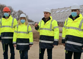 Astăzi, am făcut o vizită în teren pe șantierul care vizează construirea primei autogări publice din municipiul Târgoviște de după 1989!