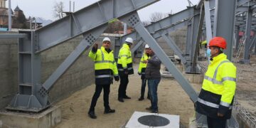 Astăzi, am făcut o nouă vizită pe șantierul de reconstrucție a stadionului „Eugen Popescu”