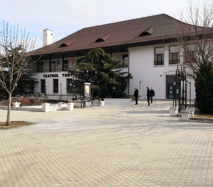 Continuă lucrările de reabilitare și pe Bulevardul Regele Carol I din municipiul Târgoviște