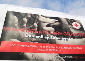 Împreună cu reprezentanții Crucii Roșii, filiala Dâmbovița, am decis să organizăm și la Târgoviște campania umanitară: „OAMENII ajută OAMENI”