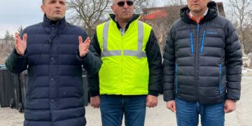 In cartierul Priseaca din municipiul Târgoviște,  am continuat distribuirea pubelelor și a sacilor în cadrul noului contract de colectare separată a deșeurilor