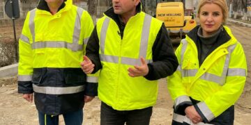 Continuă lucrările de reabilitare pe cel mai cunoscut bulevard târgoviștean