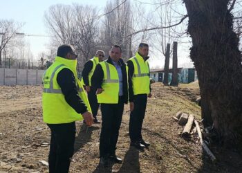 Analiză în teren pe amplasamentul unde va fi implementată investiția privind realizarea unui nou acces către cel mai mare parc din municipiul Târgoviște