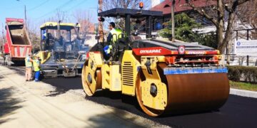 Start al lucrărilor de  asfaltare și pe Bulevardul Regele Carol I