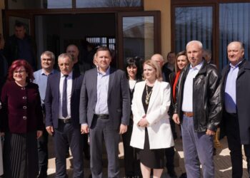 Infrastructura educațională și rutieră, priorități pentru administrația județeană și locală. Alte două proiecte au fost finalizate cu succes în județul Dâmbovița!