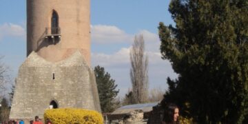 Intrare gratuită pentru domnișoare și doamne la muzeele dâmboviţene, de 8 martie