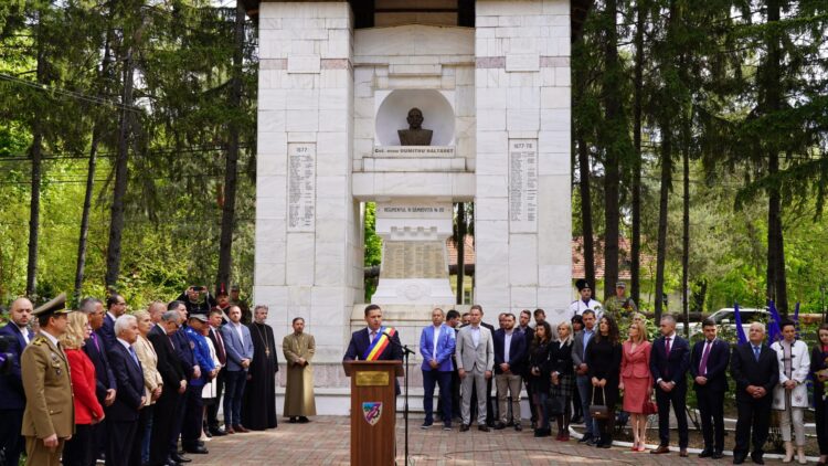 9 Mai – triplă sărbătoare pentru români