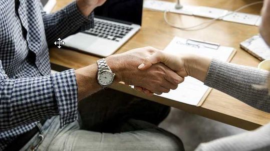 Caracteristicile creditului online în România