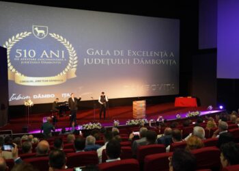 Elitele dâmbovițene, premiate în cadrul Galei de Excelență a Județului Dâmbovița