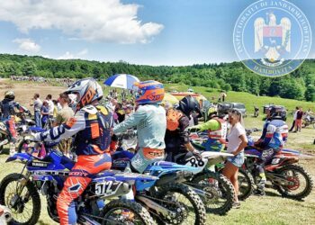Jandarmii dâmbovițeni au în atenție competiția de endurocross de la Moreni