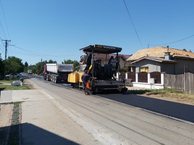 LUCRĂRI LA INFRASTRUCTURA RUTIERĂ DIN JUDEȚ FĂCUTE DE CĂTRE SC LDP DÂMBOVIȚA