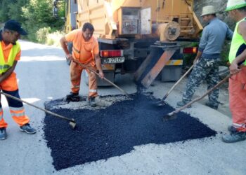 LUCRĂRI LA INFRASTRUCTURA RUTIERĂ DIN JUDEȚ FĂCUTE DE CĂTRE SC LDP DÂMBOVIȚA