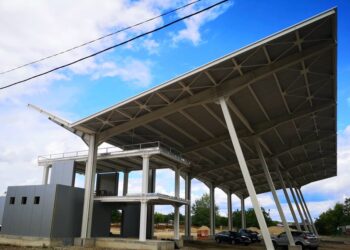 Prima autogară publică din municipiul Târgoviște construită după 1989, prinde contur