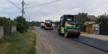 Lucrări Drumuri Poduri Dâmbovița-Aplicare îmbracaminte asfaltică în mai multe localități