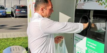 „SCHIMBĂ PET-UL CU BILETUL”