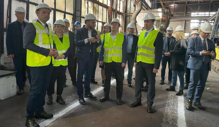 MINISTRUL ECONOMIE VIZITĂ DE LUCRU ÎN JUDEȚUL DÂMBOVIȚA