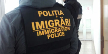 DECIZIE DE RETURNARE EMISĂ DE POLIȚIȘTII DIN DÂMBOVIȚA PE NUMELE UNUI BĂRBAT DIN TURCIA