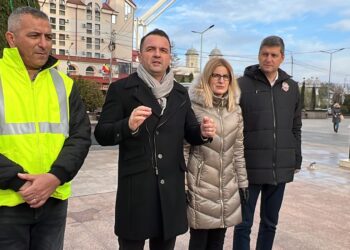 VIDEO – VEZI CÂND VINE MOȘ CRĂCIUN ÎN TÂRGOVIȘTE