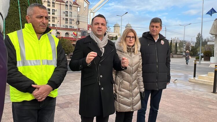 VIDEO – VEZI CÂND VINE MOȘ CRĂCIUN ÎN TÂRGOVIȘTE
