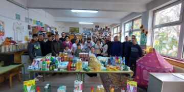 FUNDAȚIA CARABELLA INTERNAȚIONAL DIN GĂEȘTI A PRIMIT DARURI DIN PARTEA BISERICII