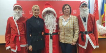 Organizaţia Județeană a Femeilor Social-Democrate gazdele colindătorilor din județul Dâmbovița