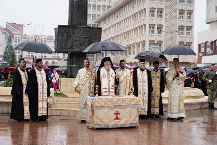 SÃRBĂTORIREA ZILEI NAȚIONALE LA TÂRGOVIȘTE