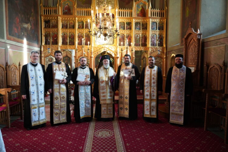 NOI HIROTESII ÎNTRU DUHOVNIC LA PARACLISUL EPARHIAL DIN TÂRGOVIȘTE