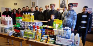 CENTRUL SOCIAL CREȘTIN DIN TÂRGOVIȘTE A PRIMIT SPRIJIN DIN PARTEA UNOR PAROHII ALE ARHIEPISCOPIEI TÂRGOVIȘTEI