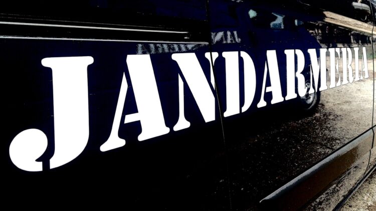 Jandarmii au acționat pentru un plus de siguranță la trecerea dintre ani