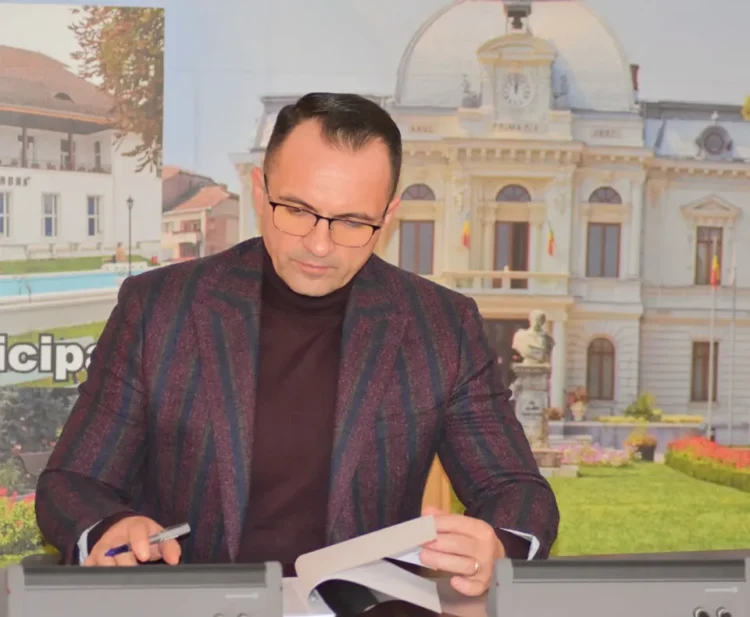 A fost semnat contractul de finanțare pentru reabilitarea unei unități de învățământ din Târgoviște