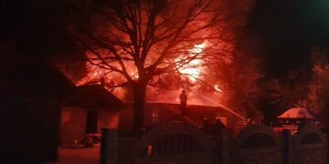 Un nou incendiu a izbucnit în această seară la o casă în localitatea Odobești