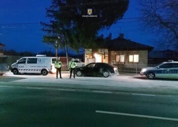 VIDEO – În câteva ore de acțiune, polițiștii rutieri au aplicat peste 580 de sancțiuni contravenționale, au retras 27 de certificate de înmatriculare, au reținut 38 de permise de conducere și au constatat 11 infracțiuni