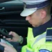 Surprins la volanul unui autoturism, deși avea anulat permisul de conducere