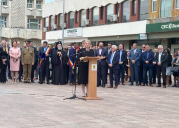 MESAJUL PREFECTULUI CLAUDIA GILIA  DE ZIUA EROILOR