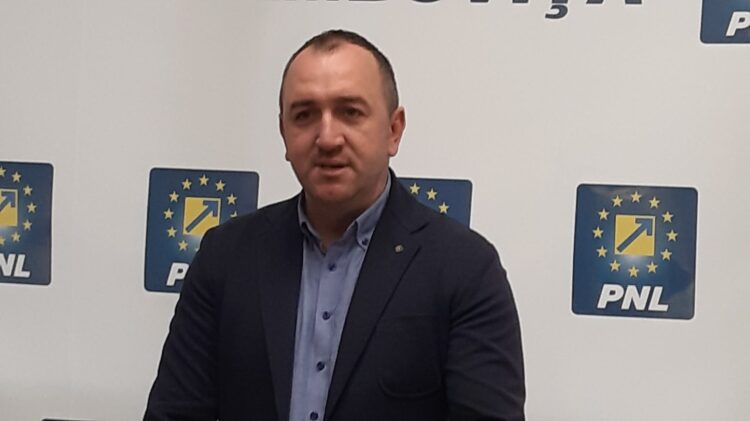 PNL Târgoviște lansează în dezbatere publică proiectul Investind în copii, investim în viitor!