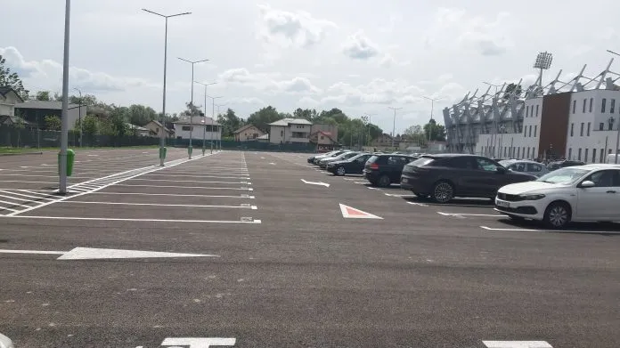 270 de locuri de parcare gratuite chiar lângă Parcul Chindia