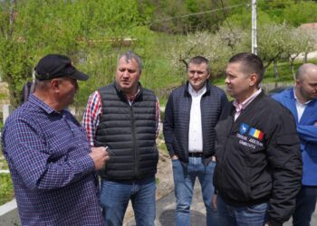 Vizita de astăzi a Președintelui CJD, Corneliu Ștefan, s-a încheiat pe Valea Dâmboviței în comunele Văleni Dâmbovița, Malu cu Flori și Voinești