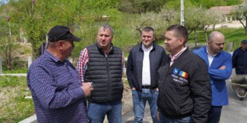 Vizita de astăzi a Președintelui CJD, Corneliu Ștefan, s-a încheiat pe Valea Dâmboviței în comunele Văleni Dâmbovița, Malu cu Flori și Voinești