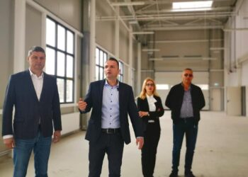 Autogara situată pe Calea Ialomiței, foarte aproape de finalizare.