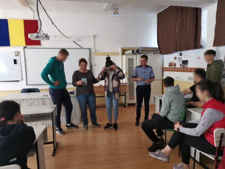 Activități pentru combaterea consumului de substanțe psihoactive și a portului ilegal de obiecte periculoase