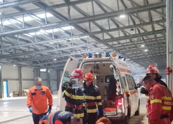 Accident la un operator economic în comuna Petrești