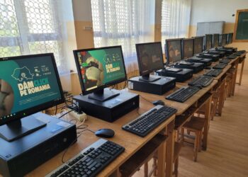 3 instituții educaționale din județul Dâmbovița vor primi calculatoare prin proiectul Dăm Click pe România