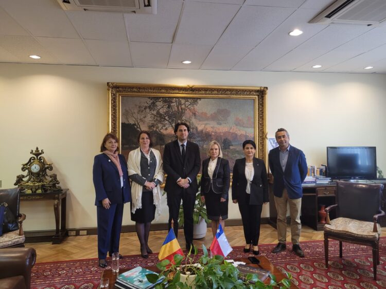 Delegația Parlamentului României în Republica Chile, condusă de deputatul PSD Dâmbovița, Carmen Holban