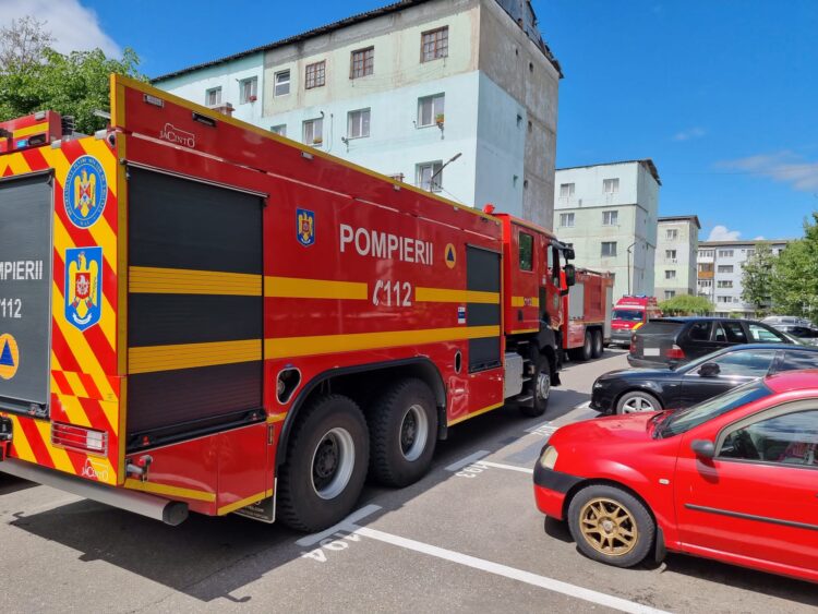 Explozie la un apartament în Târgoviște