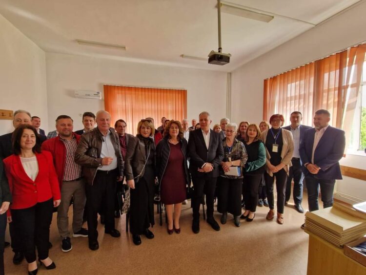 Elevii Dâmbovițeni au obținut rezultate foarte bune în finala națională a concursului „Știu și aplic”